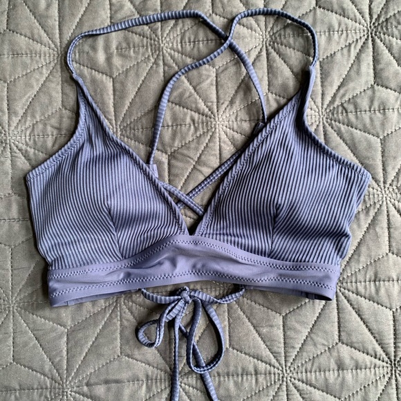 Cupshe pretty blue and floral bikini NWT - Picture 7 of 12